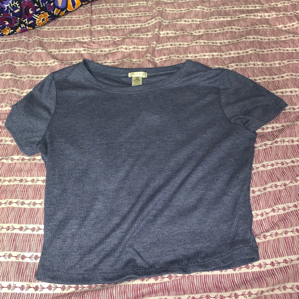 blue crop top